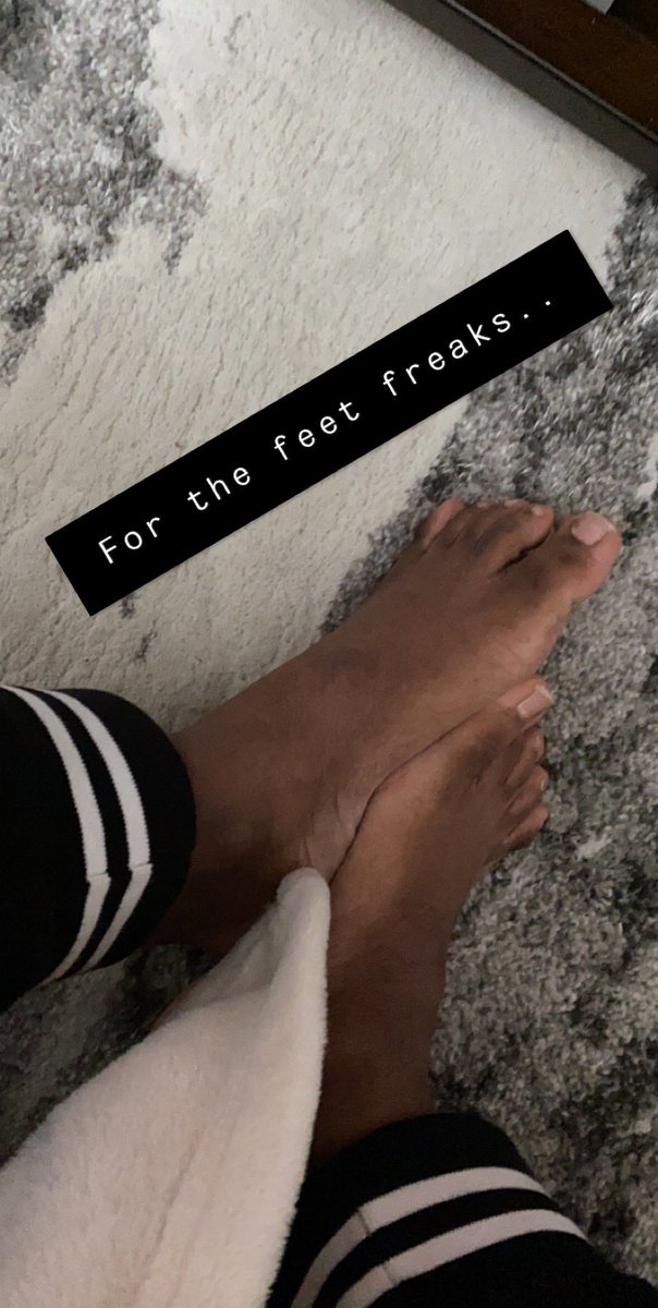 bigmunch1409's tweet photo. I need a good foot rub… #rvafeet #FootPics https://t.co/4XCtFVTBmm