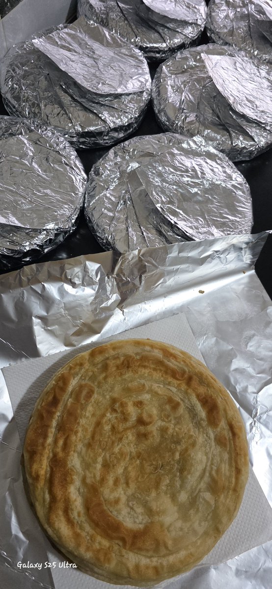 chapatimistress's tweet photo. Halfway done, 200 more to go ✨️

#Chapatimistress 🇰🇪 https://t.co/PSAvCKG0r3