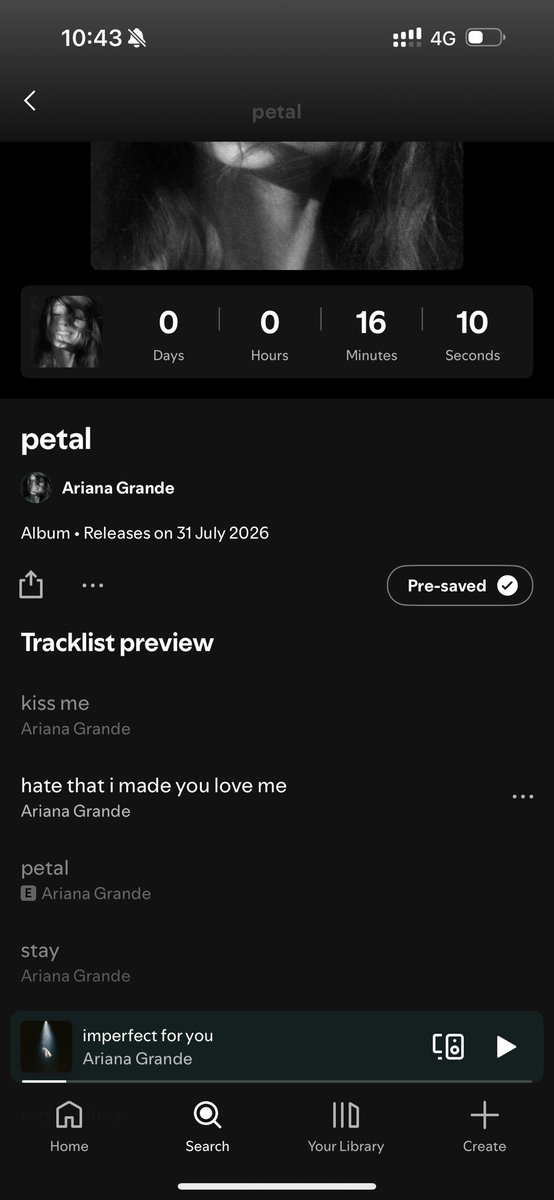 pengu_uwu's tweet photo. Let me innnnn #arianagrande #petal https://t.co/gORRKwVKWi