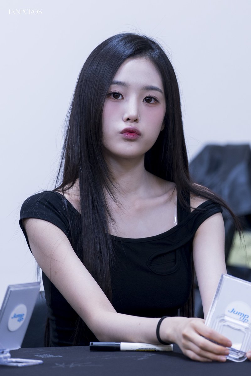 ianpcros's tweet photo. 260627 

#지연 #JIYEON 
#트리플에스 #tripleS https://t.co/qDbTbVDHSz