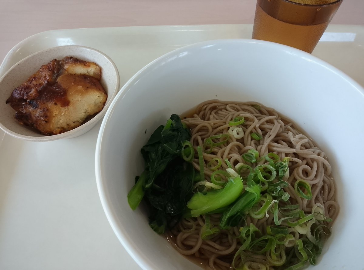 TokaiYy's tweet photo. タッチの差で、日替わり麺売り切れでした
#コム https://t.co/6psHn8WWLj