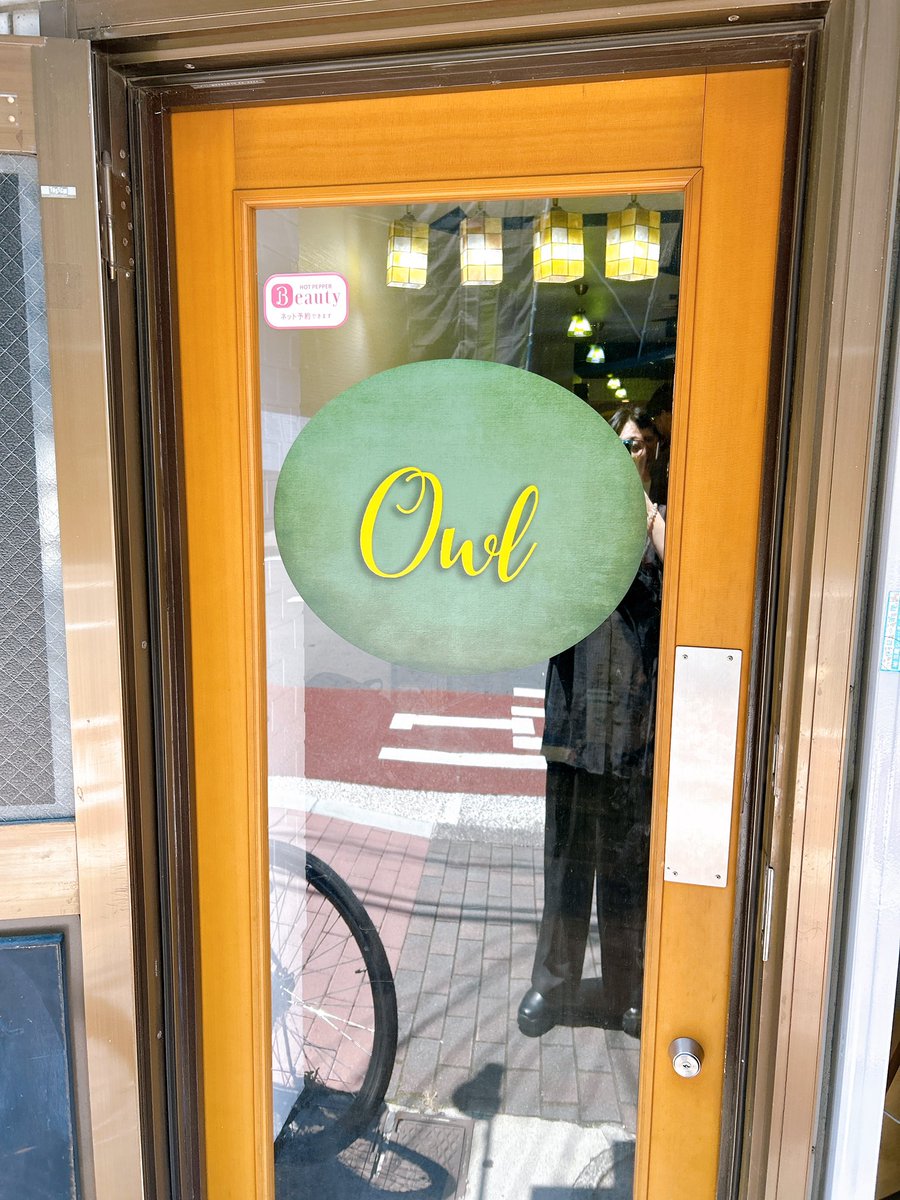 karasuouji's tweet photo. ⁡-令和8年熊本地震義援金活動-
本日1箇所目
横浜三ツ境美容室Owl
令和8年熊本地震義援金活動開始します。 
作品お買上げ金全額寄付！ 
是非ご協力下さい✨️
今回設置型になります。 
設置協力店舗 
〇横浜市反町美容室rin 様 
〇横浜市三ツ境美容室 Owl 様 
〇茅ヶ崎市インド料理専門店GARAentra https://t.co/mBe6QL4SQK