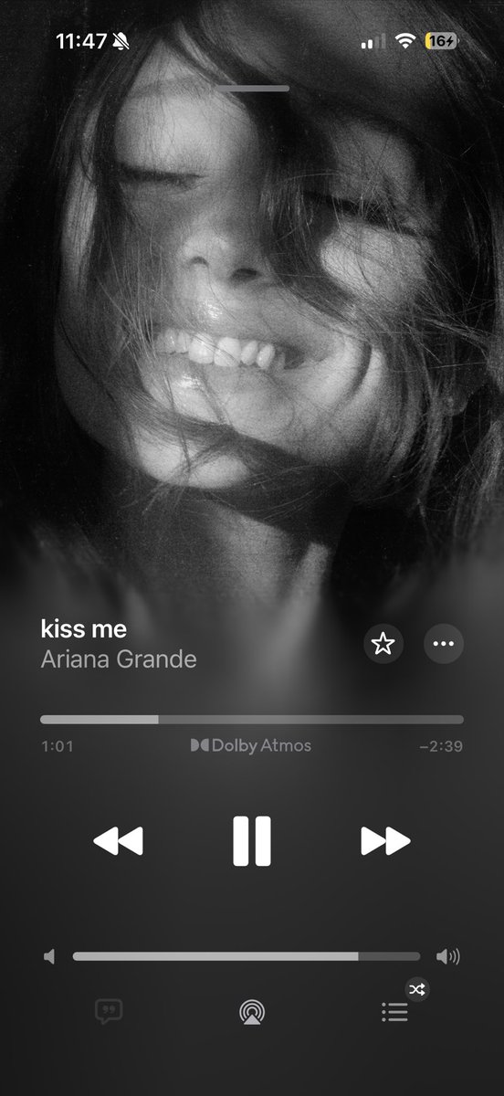 PAlNTEDAPlCTURE's tweet photo. ARIANA GRANDE THE WOMAN THAT YOU ARE!!!!!!!!! https://t.co/pZV67ZO3Q7