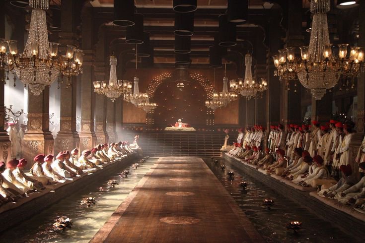 Worship_SRK's tweet photo. If 4000 Cr Was Allocated To Sanjay Leela Bhansali, Imagine What He Could have Delivered. https://t.co/jBX86qStJL