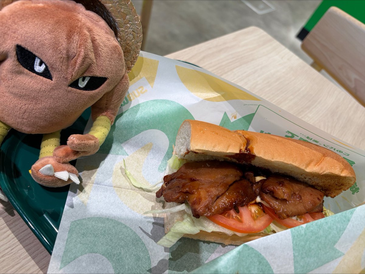 yukipanda0103's tweet photo. 朝からSUBWAYいってバンドリストア寄って帰宅〜
ゆのチ全部売り切れてたからゆきリサを購入 https://t.co/1zgfN6sfCu