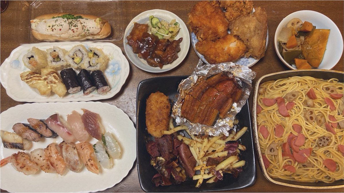 tanshiooooo_'s tweet photo. バイト受かったわーい！なのにパパの病院から危ないと連絡あり朝からバタバタしてて、逆に働ける状況じゃなくて慌ただしい。生きたい人間に寿命あげれる世界線どこ？ https://t.co/tS6PBHXjjN