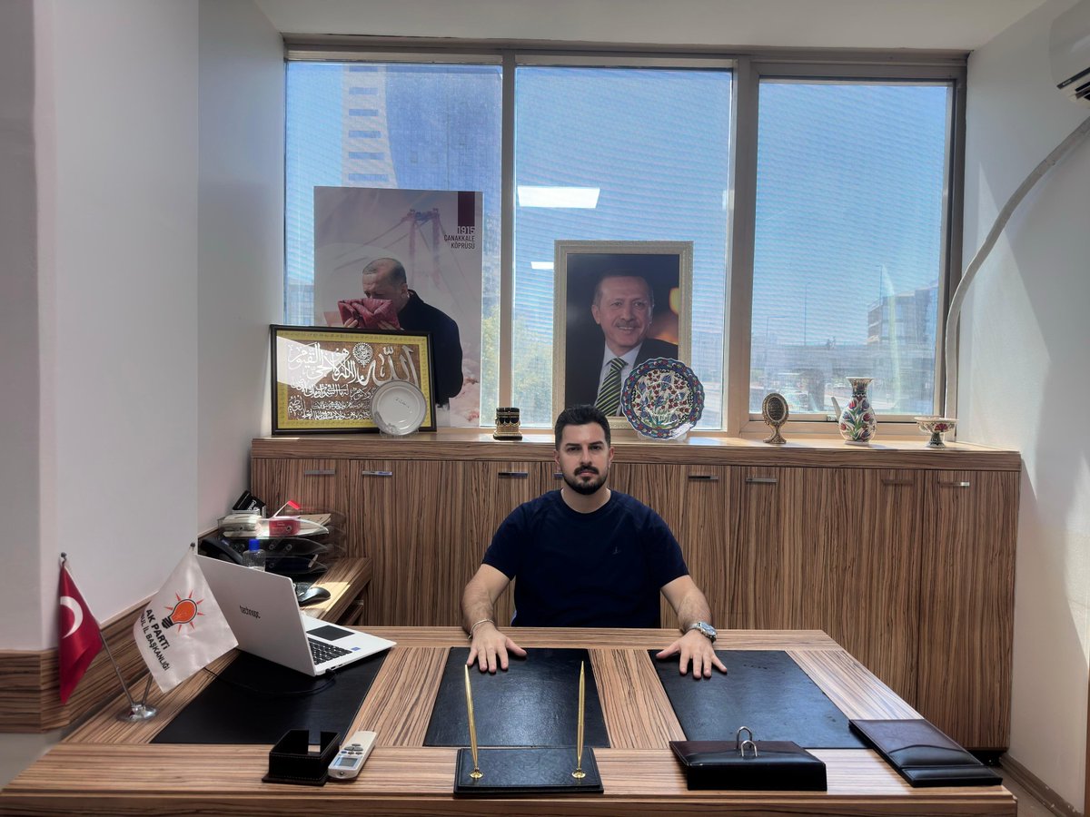 aktuzla's tweet photo. TUZLA İçin Nöbetteyiz. 🇹🇷

Bugün, İlçe Başkanlığımızda Yönetim Kurulu Üyemiz Yusuf İslam ÇELİKEL nöbetçidir. 

Nöbet Saatimiz: 
⏰ 10.00-17.00

✍️ Soru, görüş ve önerileriniz için İlçe Başkanlığımızı ziyaret edebilir;

☎️ 0216 493 8 107 ’i arayabilirsiniz. https://t.co/WK6sVn3N79