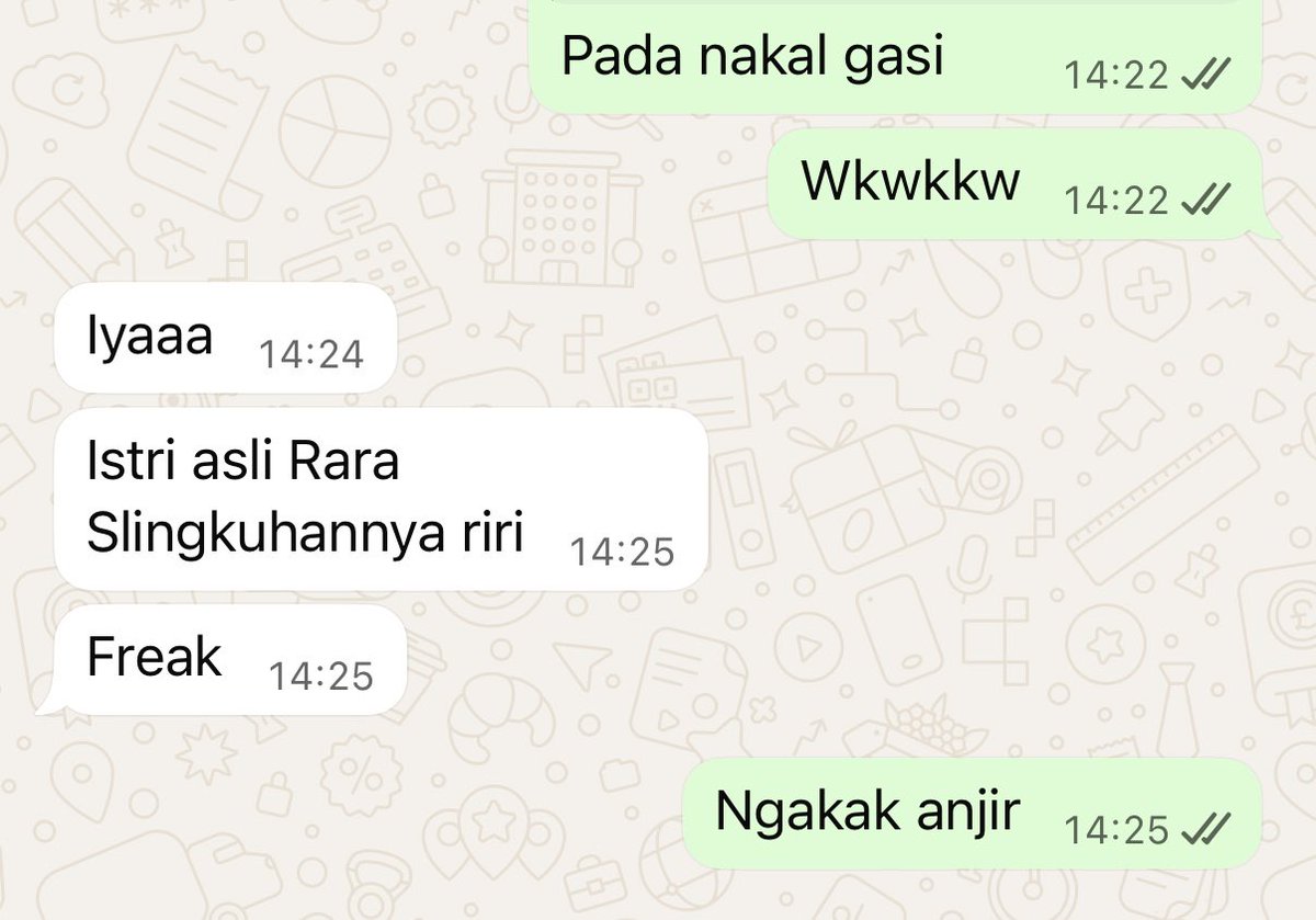 rahmimar_'s tweet photo. Gosip kantor sebelah haha😭 https://t.co/LY8vUaQzyV