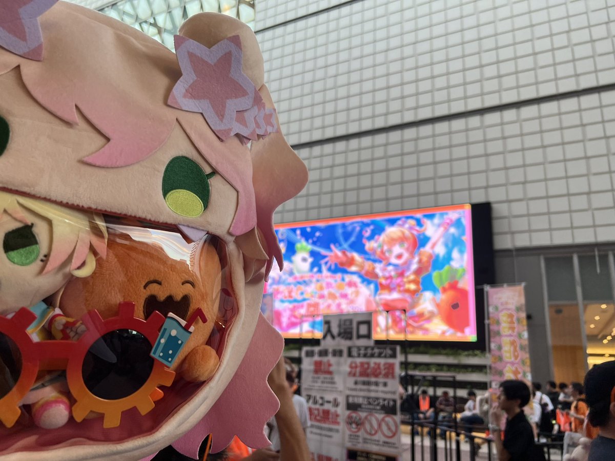 victorlam_once's tweet photo. 無事帰国！🛬
 ねねちがソロライブという夢を叶える瞬間を見届けられて、共有できて、マジに感無量だった😇
 6年間、ねねちとねっ子が積み重ねてきた努力は、この瞬間のためにあったんだね！
これからもねねちもっと幸せにしてほしい！
これからも一緒にいろんな夢を叶えていこう🍑🌸
#ねね超開花 https://t.co/SnodIFJFOm