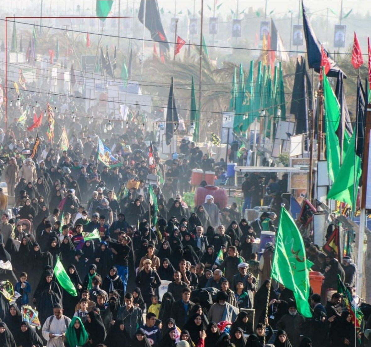ava60o6o22's tweet photo. مرز مهران همچنان مهم‌ترین دروازه تردد زائران اربعین و مقصد نخست عاشقان اباعبدالله(ع) برای ورود به عراق است.
#یا_لثارات_الحسین
#بعثت_اربعین https://t.co/BipMULXRVG
