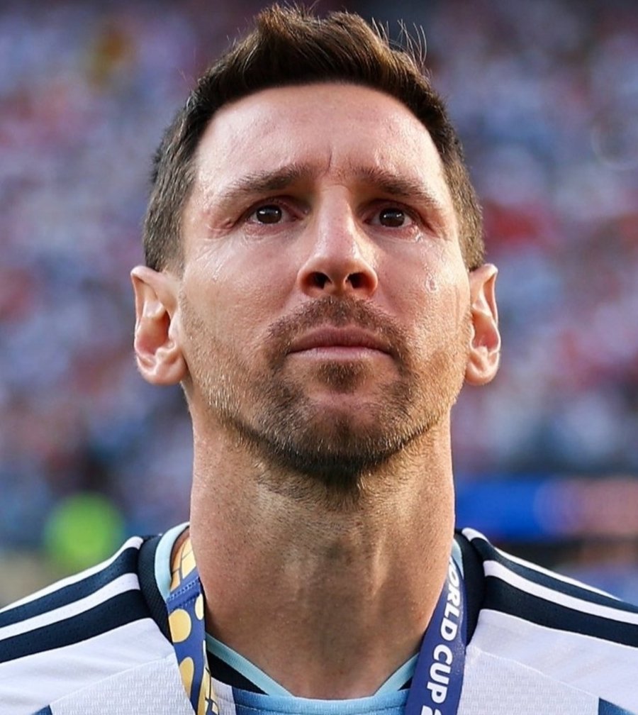 IS_Netwrk29's tweet photo. 🚨🇦🇷 𝗡𝗘𝗪: Lionel Messi in 2006 vs Lionel Messi in 2026.🤯 https://t.co/LeaTfnWgyT