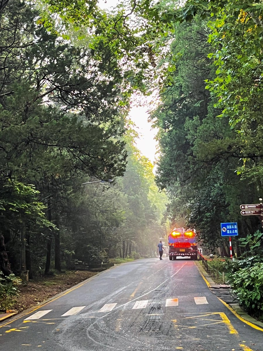 OSalavec's tweet photo. Life’s small win today: swapped my 30min commute on a crowded bus for a 10min bike ride with fresh air. Worth every effort! https://t.co/DS6kYOzcsr