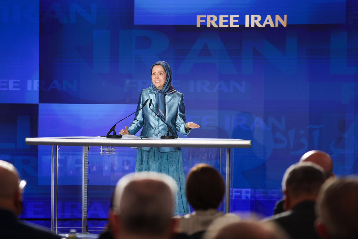 Elika2234's tweet photo. Every struggle for freedom brings us closer to the day when the Iranian people will live free from the menace of executions and torture. Iran will become a land of justice, peace, and true liberty. #FreeIran10PointPlan #StopExecutionsInIran @Maryam_Rajavi https://t.co/UgOS6NHcqf