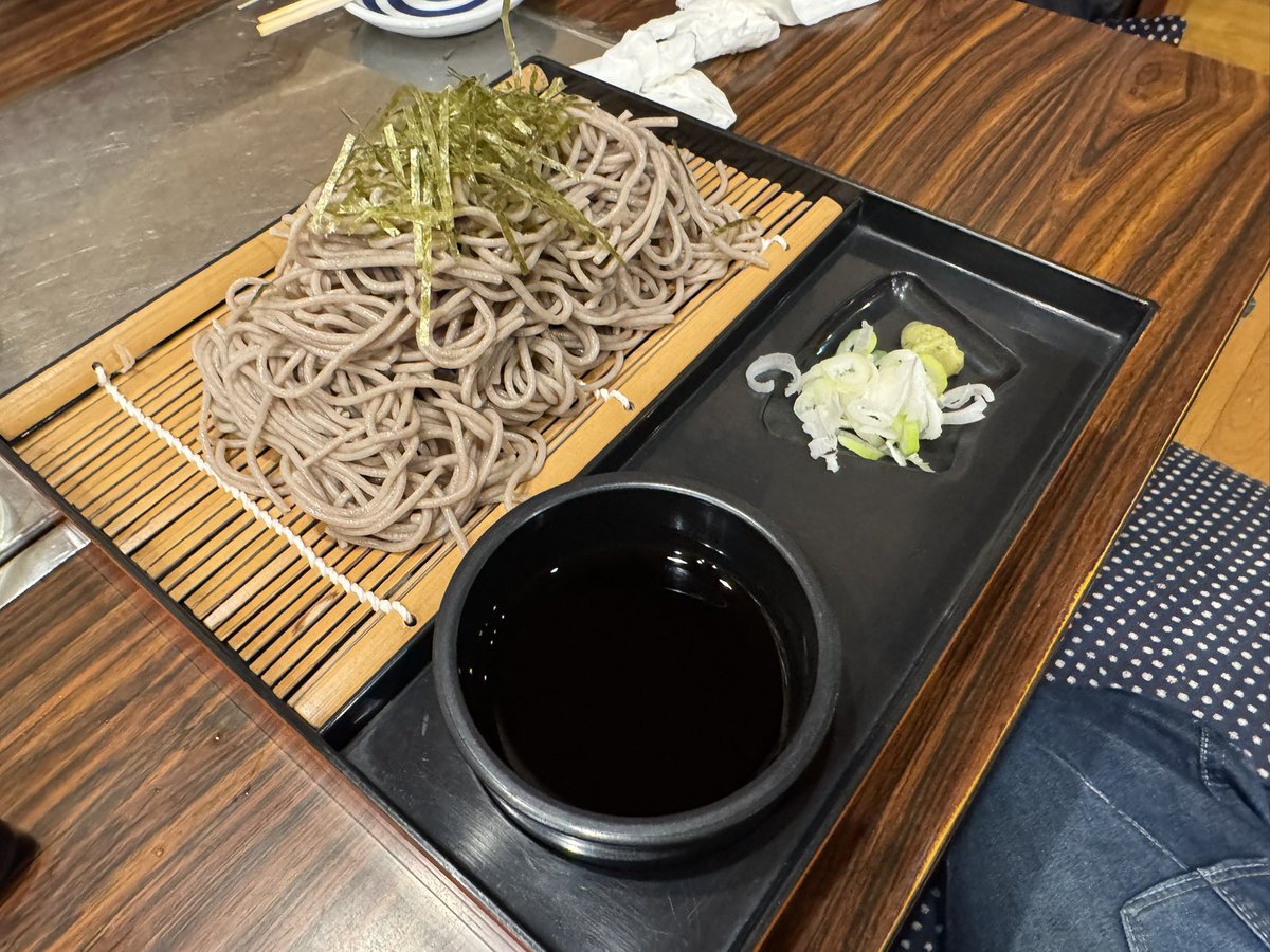 nowrivernow's tweet photo. 最近のラーメンと蕎麦
うまいよなぁ😋

齋虎さんの汁無し坦々麺と坦々麺と醤油
金蛇水神社外苑 Sando Terraceの塩ラーメン
十八番のざるそば https://t.co/qrIhyAN5EQ