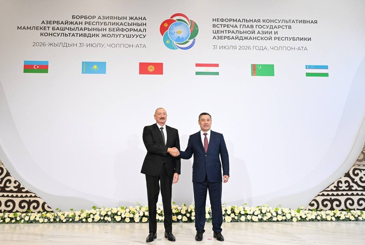 AnarMammadov17's tweet photo. ⚡️Çolpon-Ata şəhərində Azərbaycan və Mərkəzi Asiya ölkələrinin Dövlət Başçılarının qeyri-rəsmi görüşü keçirilib https://t.co/IQ69ILbkEa