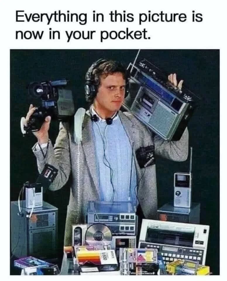 pleasuresinghpr's tweet photo. Ram Ram and Greetings.
Everything in this picture is now in your pocket.

#informationtechnology, #science, #inventions. https://t.co/C7oYwzZrkM