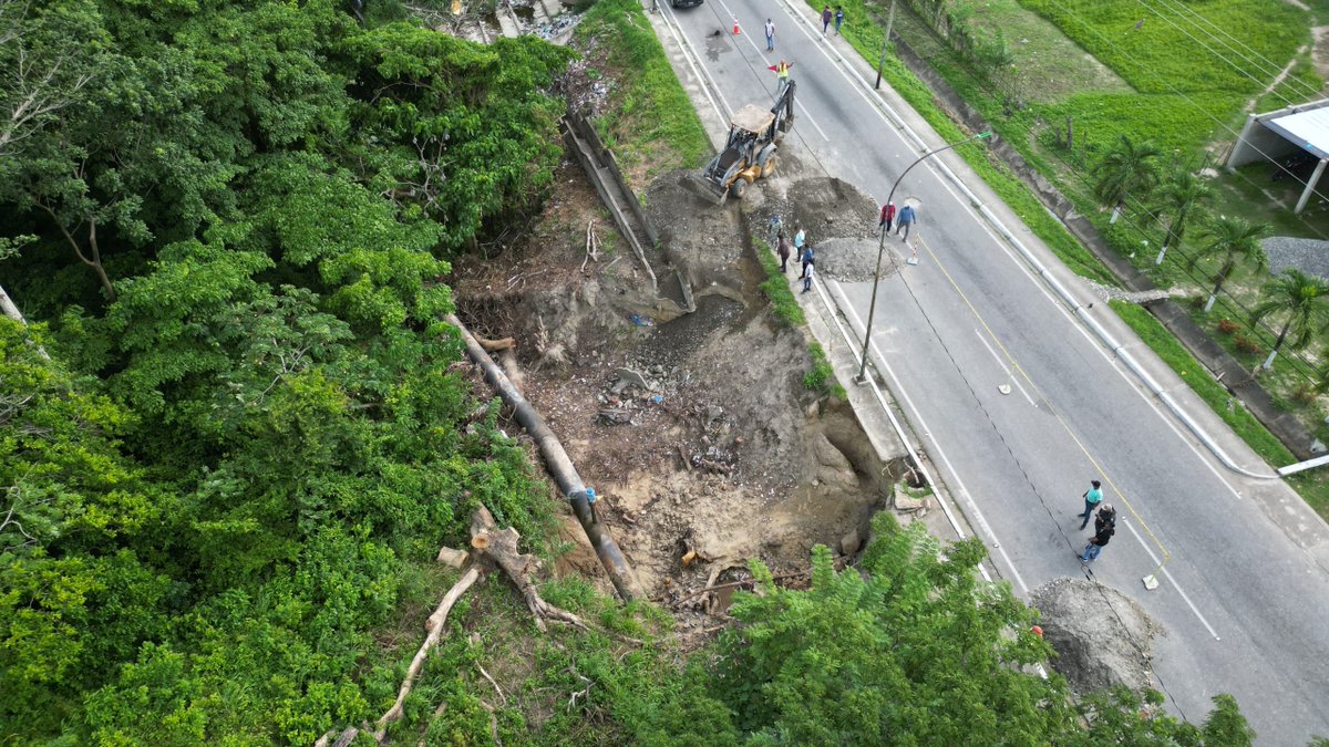 NoticierYaracuy's tweet photo. Inicia construcción de protección hidráulica en sector Agua Blanca de La Trinidad https://t.co/3xcLA01NTI https://t.co/MandAMsXQt