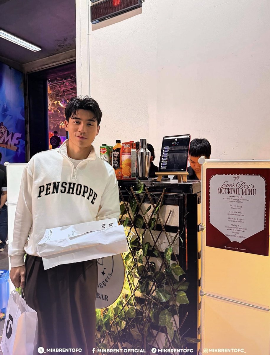 _MikBrentOFC's tweet photo. To celebrate Lover Boy EP reaching 1 million all-time streams, we brought a mobile bar to It’s Showtime studio for @brentymanalo and his Showtime family, along with a special meal from Tablo for Brent to enjoy. 

This milestone is a testament to what a passionate artist and a dedicated community can achieve together. Our heartfelt thanks to our hardworking DJs at @MikBrentST, our daily speakers, game hosts, sponsors, and every single person who streamed with us day after day. This milestone belongs to all of you.

Special thanks to Glasses and Jiggers and Ate Jessa for your generosity in helping bring this celebration to life.

#BrentManalo | #MikBrent