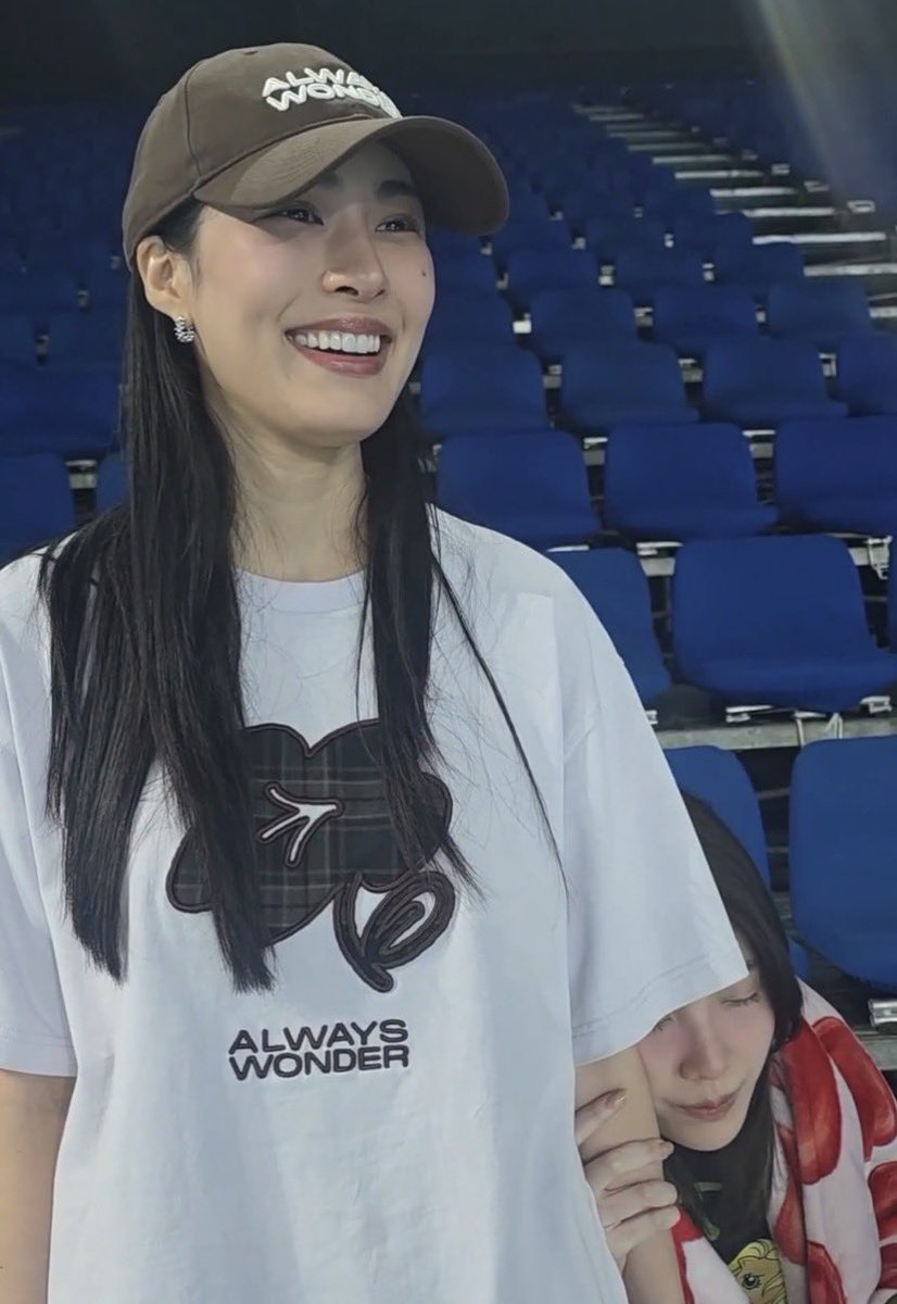 CCeechom's tweet photo. แอบหลงรักตี๋บี๋ชาวบ้าน ㅠ_ㅠ♡ https://t.co/sjWto9qsUk