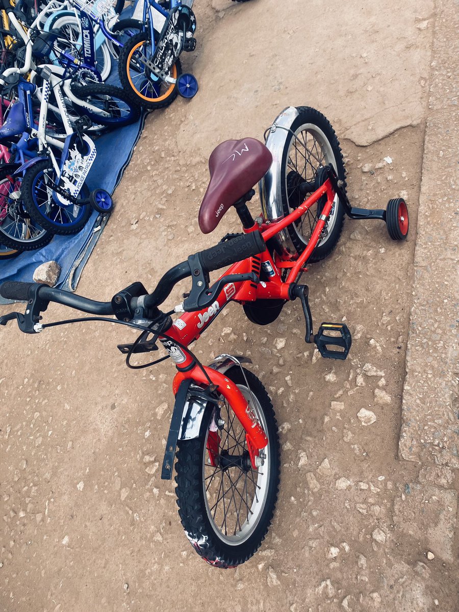 The3rdfaisal1's tweet photo. @MBU Hello country men and women am here to tell about the best bicycle plug around town.For all kinds of bicycles for both kids and adults.Located in katwe opposite Kakumba complex.For more details contact me .0755731532. https://t.co/Ce8g2TnvEj