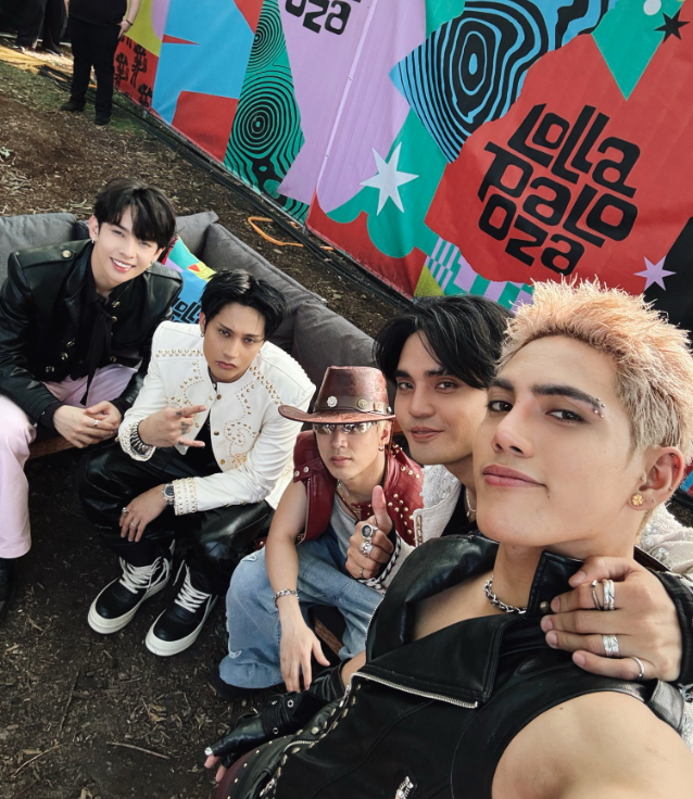 AboutMusicYT's tweet photo. SB19 makes their Lollapalooza debut, becoming the first Filipino act to perform on the stage. https://t.co/BYFq9NAwGX