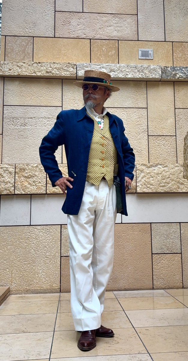 jstylebook's tweet photo. ジレ以外は麻素材にて https://t.co/6Cfx9CjdjI