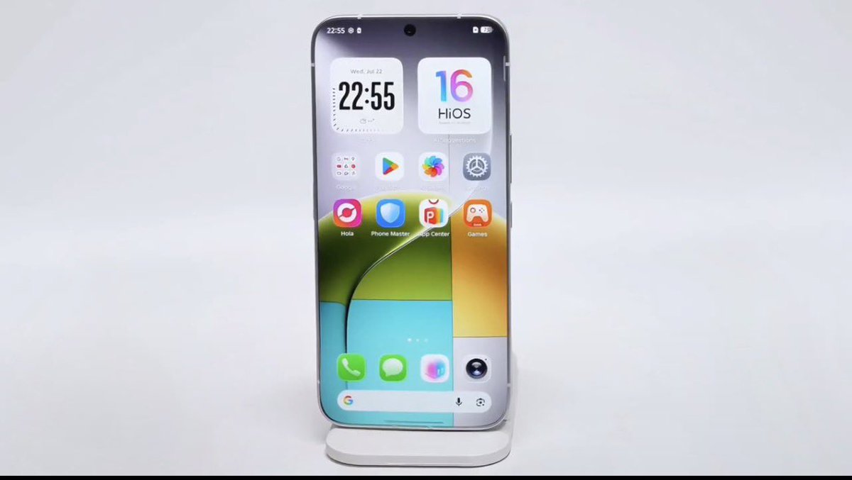 stufflistings's tweet photo. Tecno's True bezel-less phone concept. https://t.co/dtDBlZ8XxI