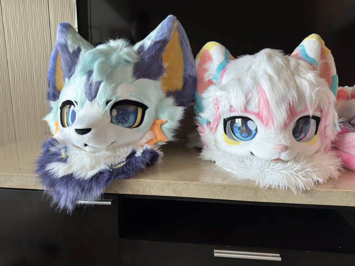 YANBUTIAN2008's tweet photo. 集郵來了📷
#fursuits #furry #Fursuit #福瑞 https://t.co/0NeTqsIkkk