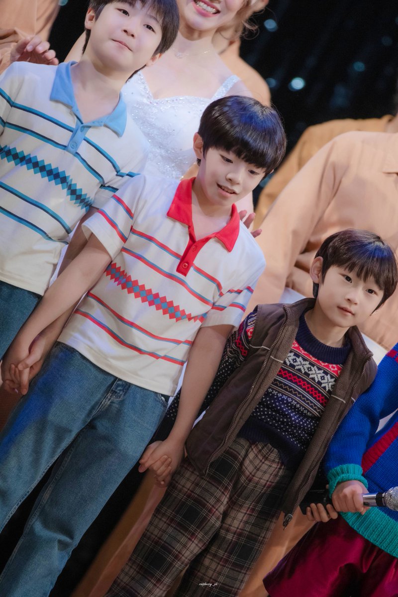 raspberry_pic's tweet photo. 260726 뮤지컬 빌리 엘리어트 무대인사 
빌리 役 #김승주 #박지후 #김우진 #조윤우 
스몰보이 役 #유지원 https://t.co/UjYKItyJTl