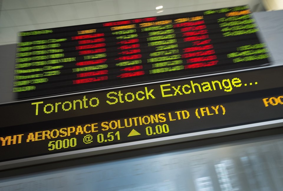 Stockkey_ca's tweet photo. 📈 Can Big Tech keep the rally alive?

The TSX bounced back as Microsoft's strong earnings lifted sentiment, helping markets look past a volatile Fed decision. Earnings are back in the spotlight.

#TSX #Microsoft #TechStocks #Investing #Earnings https://t.co/kqU9emJMf0