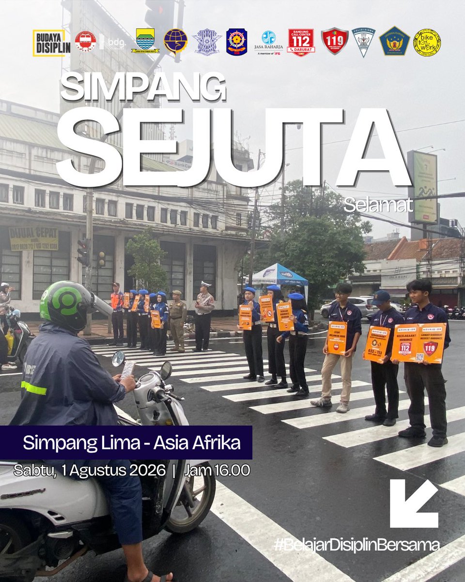 EdanSepurID's tweet photo. Tertib di Persimpangan, berarti Disiplin saat di Perlintasan juga!

#SimpangSejutaSelamat yaitu edukasi keselamatan berkolaborasi dengan @budayadisiplin di Persimpangan Jalan untuk Lalu Lintas yang lebih beradab.

@PRFMnews @infobdg  @txtdaribandung @humasbandung_ @B2WIndonesia https://t.co/SALs76kinI