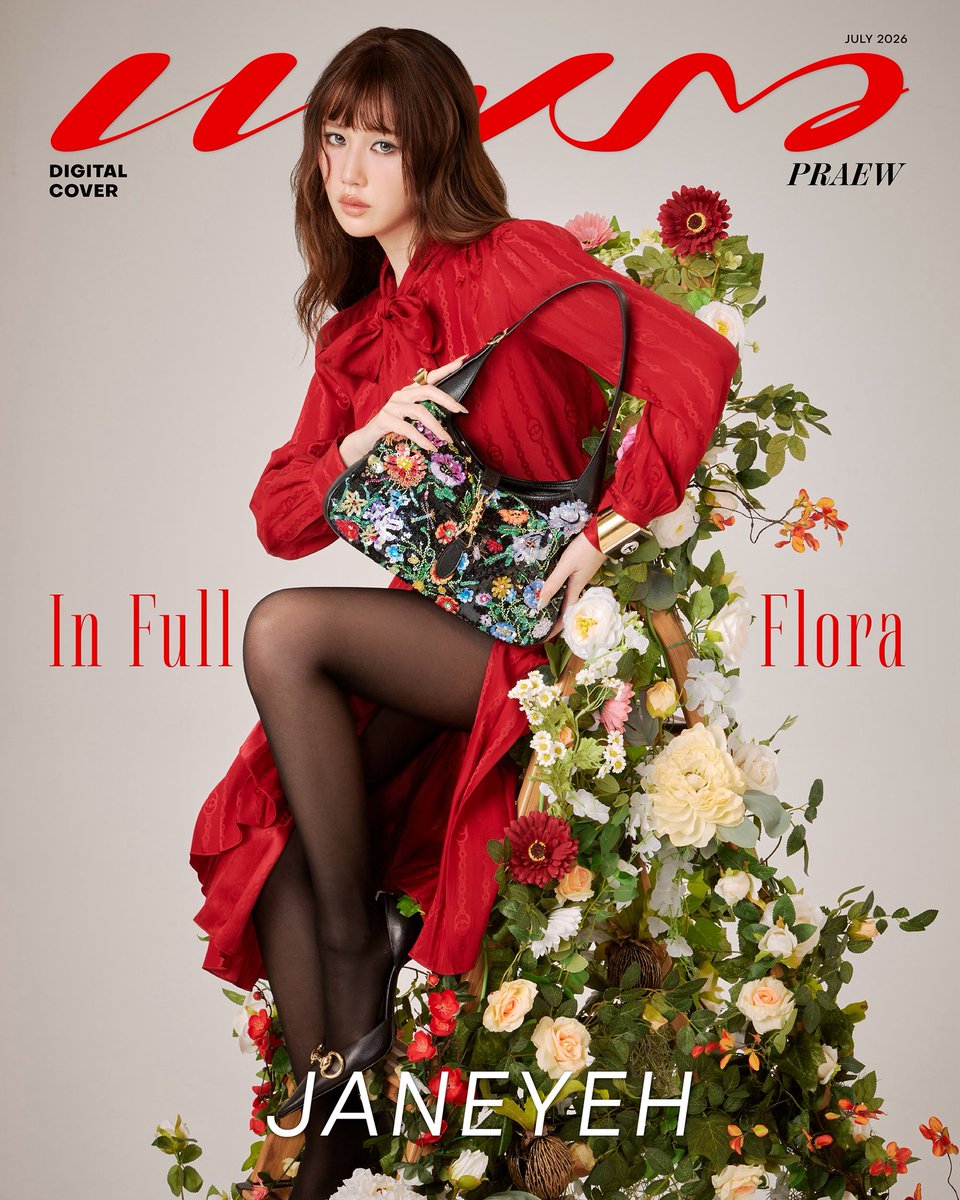 Praewdaily's tweet photo. #PraewDigitalCoverXJaneyeh ✨ In Full Flora เผยเสน่ห์ของ เจนเย่ เมธิกา ในแฟชั่นเซ็ตพิเศษจาก Gucci กับคอลเล็คชั่น Generation Gucci ที่ Demna นำรหัสการออกแบบจากอาร์ไคฟ์ของแบรนด์มาตีความใหม่ ผสานซิลลูเอตอันพลิ้วไหวและงานตัดเย็บอันประณีต สู่ลุคร่วมสมัยเหนือกาลเวลา

>> https://t.co/f3qAmTrb8B

#PraewDigitalCover #Gucci #Janeyeh #Praewmag
