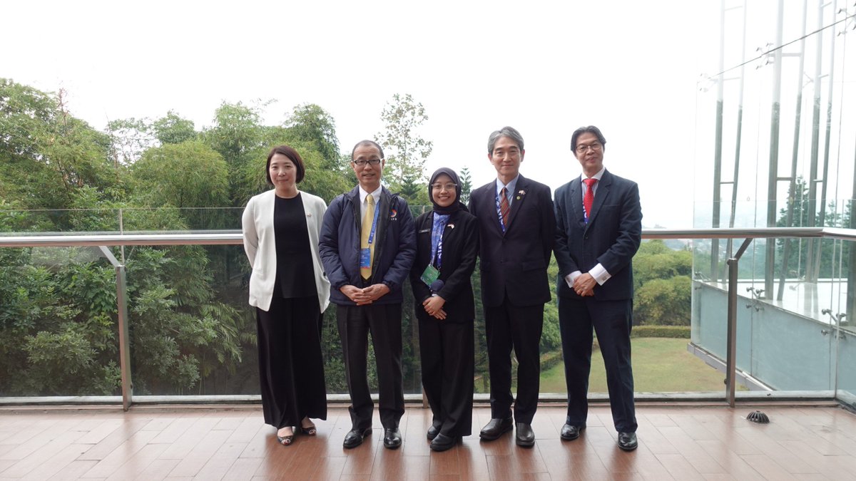 amb_japan_asean's tweet photo. ⛑️ Visited Bandung for the Launching Ceremony of #ASEAN-ERAT Phase IV and #DELSA Phase V. ASEAN, @AHACentre, and Japan 🇯🇵 have long-standing collaboration through Japan ASEAN Integration Fund (#JAIF) to enhance disaster preparedness and resilience across the region, further advancing One ASEAN One Response.