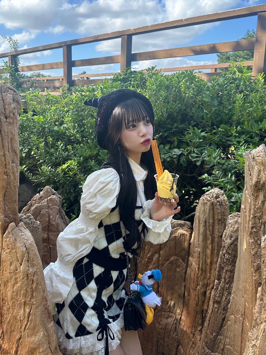 sakuku_csms's tweet photo. 一緒にディズニー行っていっぱい食べたい
 #増田彩乃 #きゅーすと https://t.co/Bo6EHDM8pO