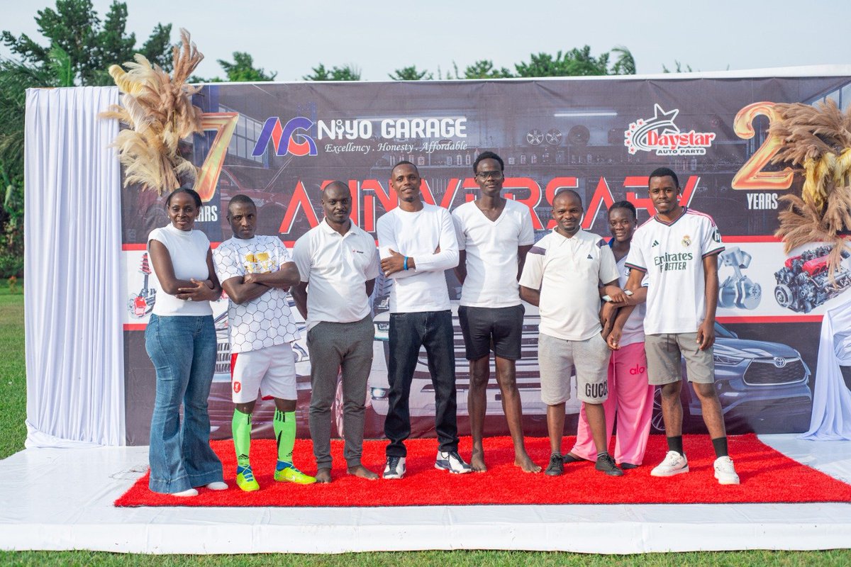 NiyoGarage's tweet photo. Let's introduce you to our teams ; Team Porche🔵, Team Ferrari⚪️, Team Toyota🔴 and Team Ford⚫️ #NiyoGarage #Niyoat7 #Professionalism #Teamwork #Togetherness #TeamSpirit #InfinityGamesConcept #TeamBuilding https://t.co/VX8dzwXrZA