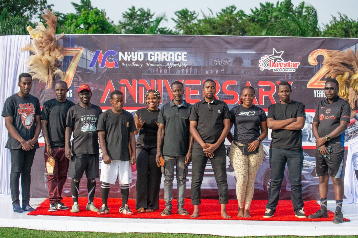 NiyoGarage's tweet photo. Let's introduce you to our teams ; Team Porche🔵, Team Ferrari⚪️, Team Toyota🔴 and Team Ford⚫️ #NiyoGarage #Niyoat7 #Professionalism #Teamwork #Togetherness #TeamSpirit #InfinityGamesConcept #TeamBuilding https://t.co/VX8dzwXrZA