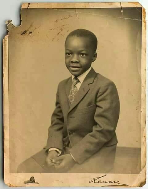 GabrielBuule's tweet photo. Let us make our Kabaka trend, Nsaba Buli Muganda nayagala obuganda ne Kabaka owandiike nti, Wangaala Ayi Kabaka waffe. https://t.co/ZMRFa1vA7i
