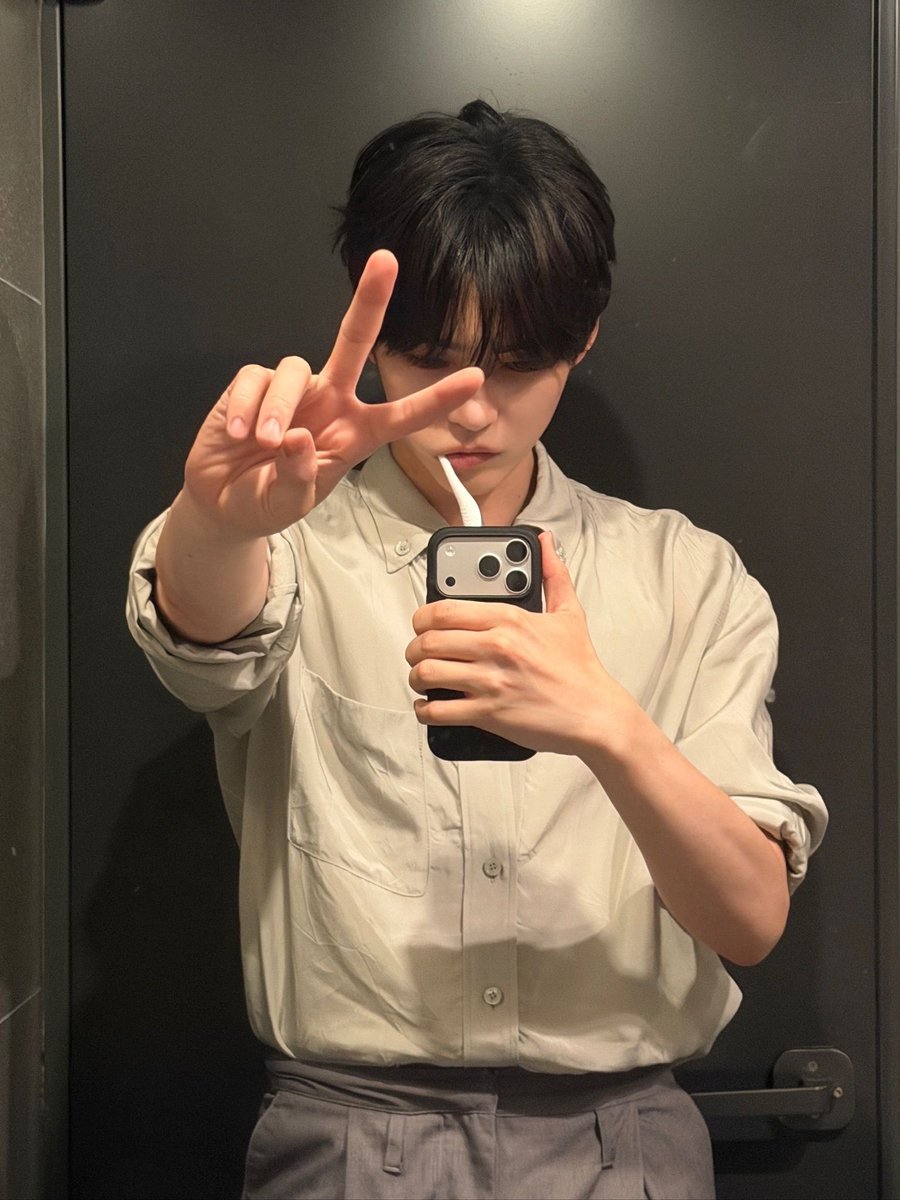 shbin_code's tweet photo. 🥰🥹 https://t.co/ID5EYPSq1r