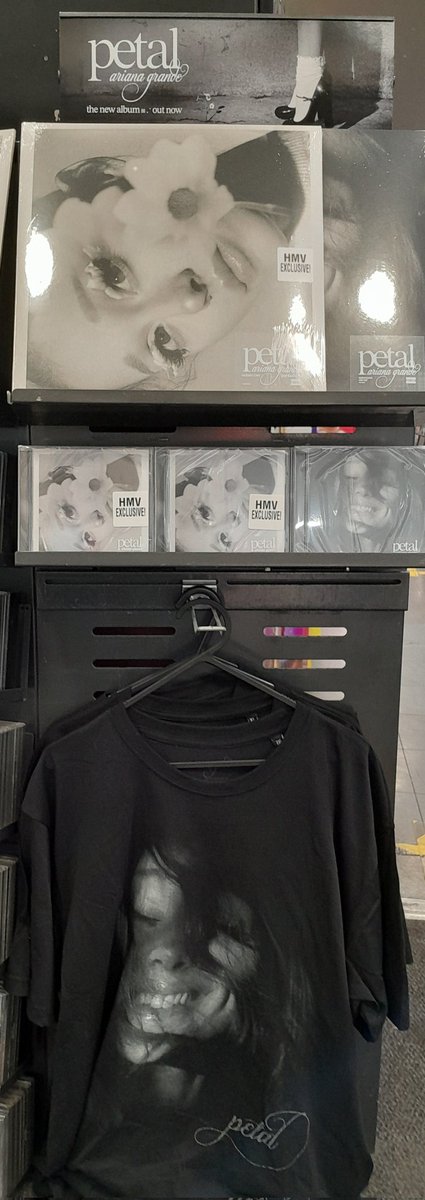 hmvRomford's tweet photo. Ariana Grande - Petal is out now at hmv!
#hmvartistspotlight
#hmv
#arianagrande https://t.co/S92NO7HnGt