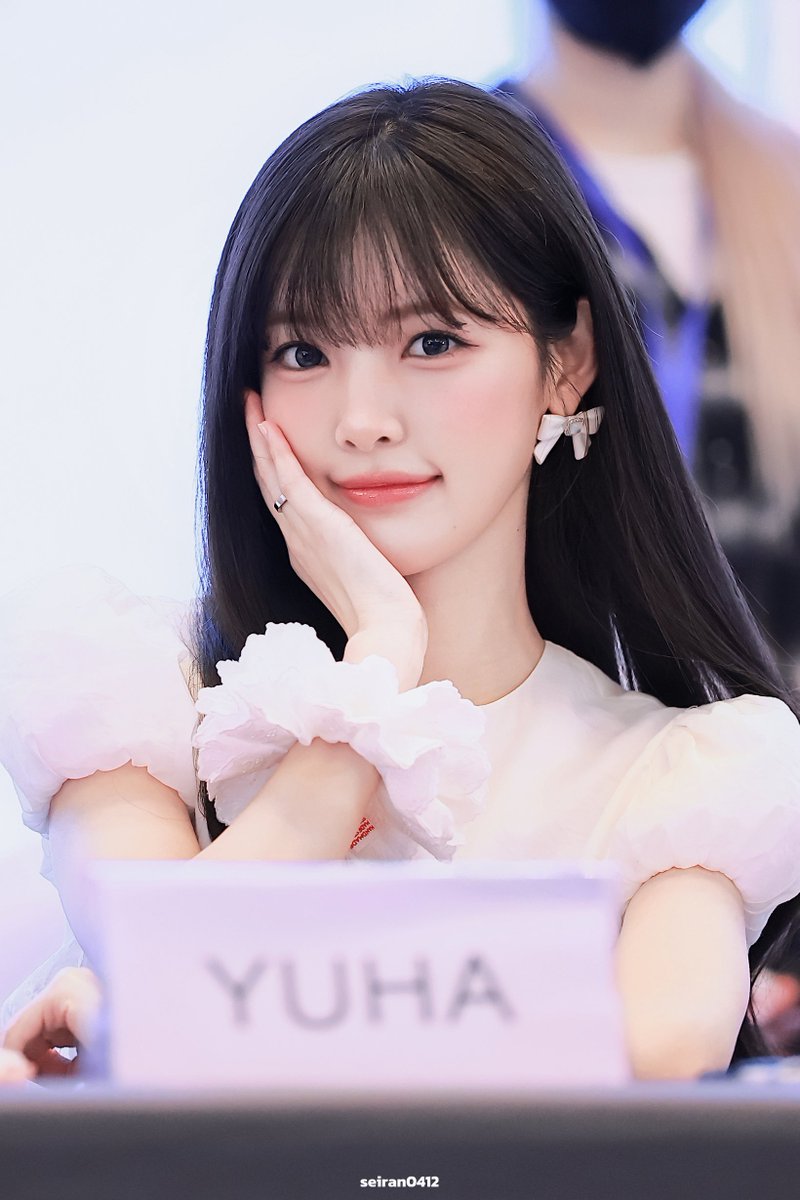 seiran0412's tweet photo. 260731

#YUHA #유하 
#Hearts2Hearts #하츠투하츠 #H2H https://t.co/oZoBGrwlzx