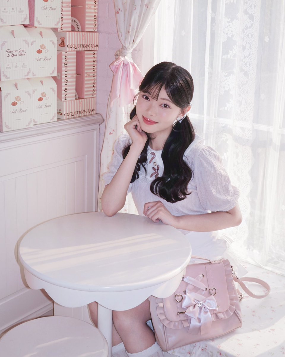 A_FionyJKT48's tweet photo. #TGIF ೀ
── .✦
🎀 : https://t.co/XEWCoWUKJ8 https://t.co/hJohYAXKFf