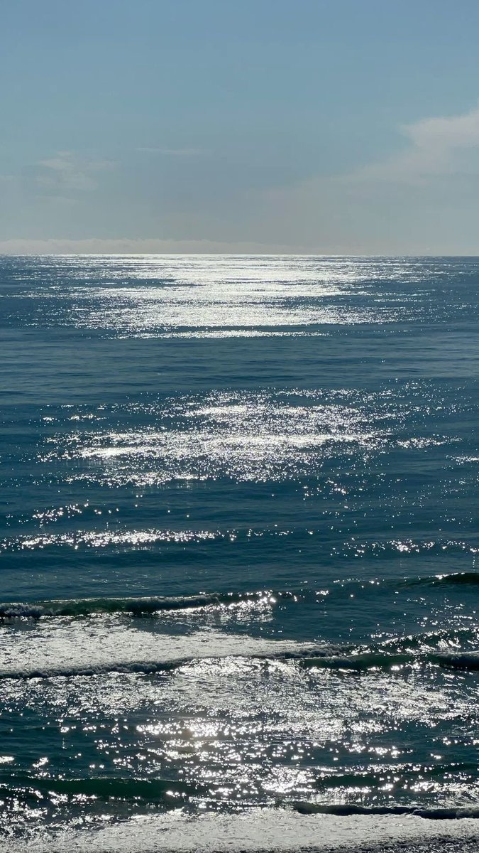 oceanweavee's tweet photo. Sea therapy https://t.co/dfYebYUZ4P