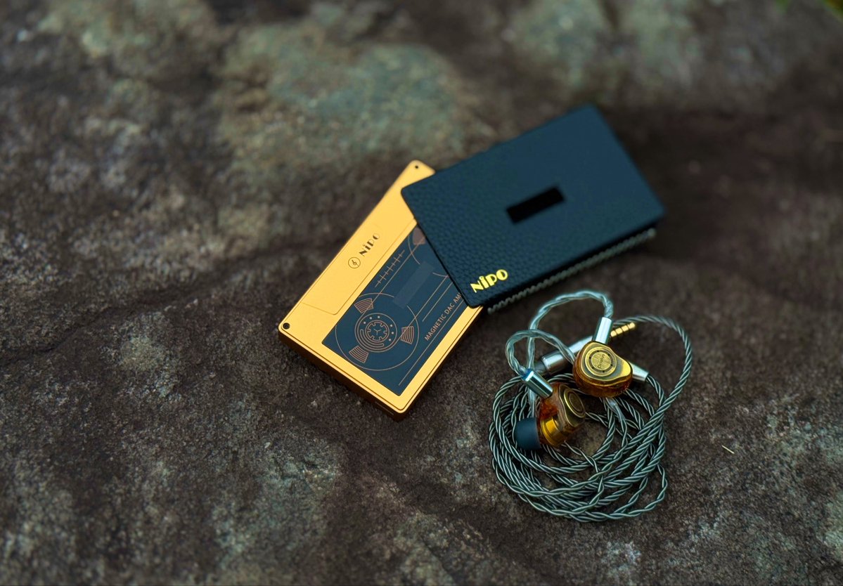 oriolus_audiomk's tweet photo. A200PROはオーディオ用語の実感が沸かなくても、優れた駆動力とクロック精度をユーザーが『聴いて』実感できるモデルだと思います

ミドルからのステップアップ先にも、余計な寄り道をせずに優れたDAC AMPの音質とはなんだ？という疑問を解決したい方にもオススメです✨

多種多数のドライバー構成でもしっかりとドライブさせるので、イヤホンもヘッドホンも相性選ばず余裕を持って楽しめるのも安心◎

価格も含めて大人なDACとも言われますが
📱iphoneで音楽、動画、配信を高解像度で楽しむアイテムとして
一音一音の精密に表現されることの驚きを体感するのにぜひお試しください