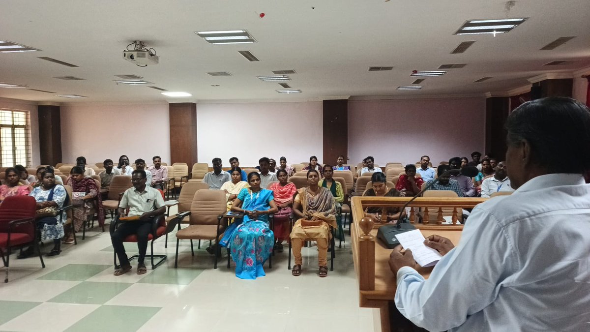 UCEV4's tweet photo. Six days FDP programmes Google Cloud Generative AI &amp; Sheet Metal Modelling organized under NaanMudhalvan scheme of Govt of TN at UCEV was inaugurated 27.07.2026  for Engineering College Faculty members Zone XXI.Welcome addr -Dr.P.Arjun,AP/CSE, Presidential addr- Dr.R.Senthil Dean https://t.co/WeWdS3dIWF