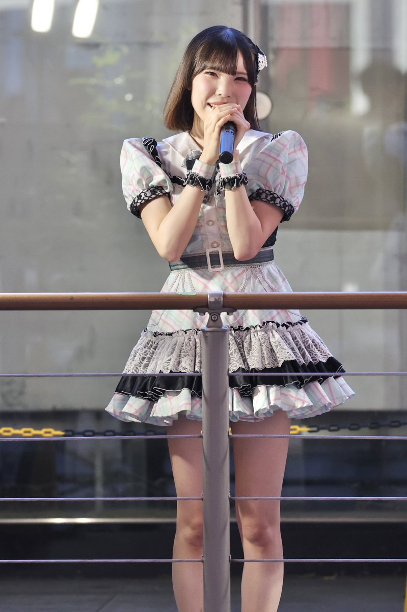 nakajicamera's tweet photo. 7月30日
#グリ下 アイドルフェス
とんぼりリバーウォーク
2部

結城めあり②

#シンセカイヒーロー
#結城めあり 
#めありのめもりー 
#ファインダー越しの私の世界 https://t.co/BPVJbU4zJs