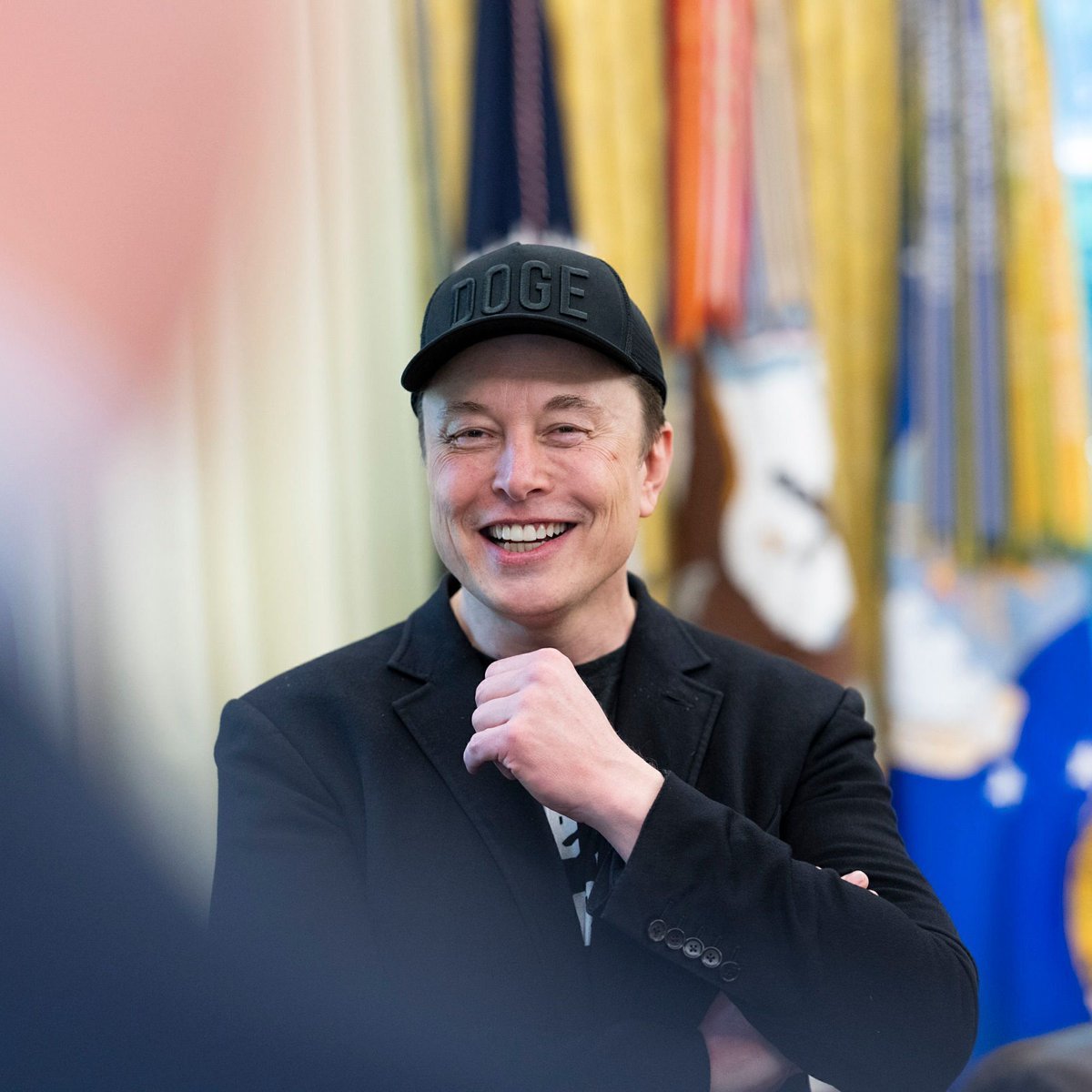 Kechatglobal's tweet photo. ELON MUSK: “AI is already superhuman at many things. We are in the singularity.”

#KeChat https://t.co/WEof1woGKf