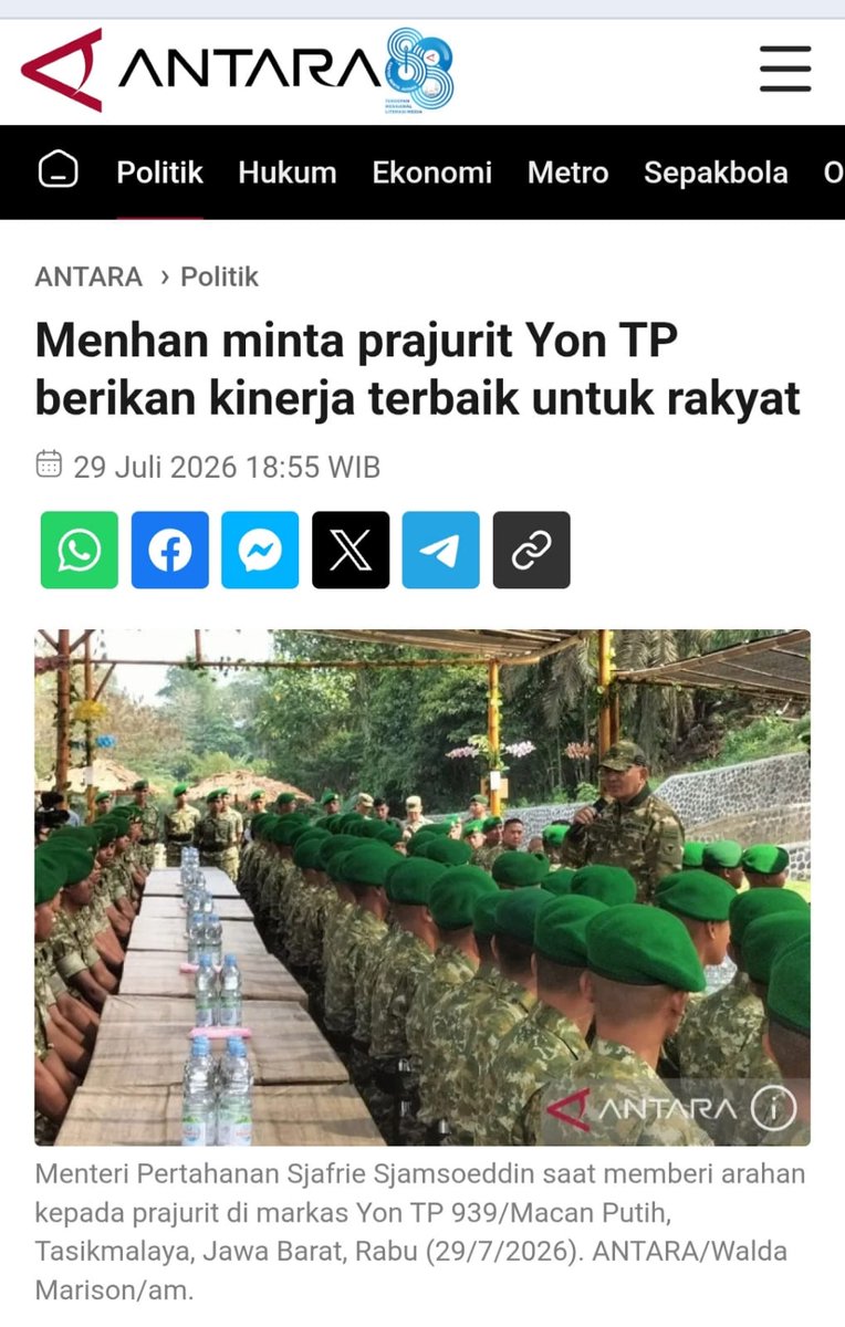 rafiakip2's tweet photo. Menhan Sjafrie Sjamsoeddin menegaskan TNI harus menjadi benteng pertahanan negara yang lincah dan kokoh. Penguatan fundamental mulai 2026 untuk menjawab tantangan tugas negara.

Perkuat Perkokoh Kesiapan https://t.co/AY8ZQF5ZFf