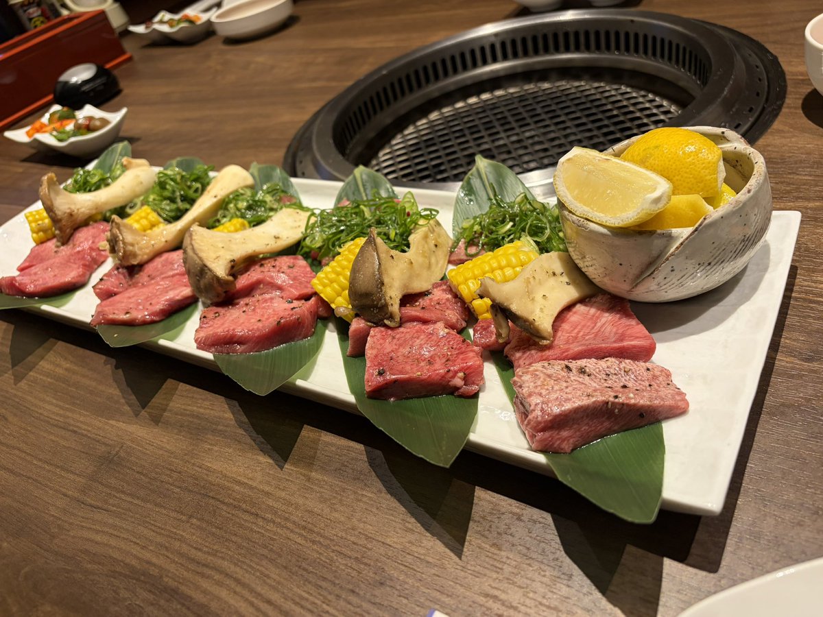 araros_vrc's tweet photo. スタミナ補給！ https://t.co/VUylpeiqCT
