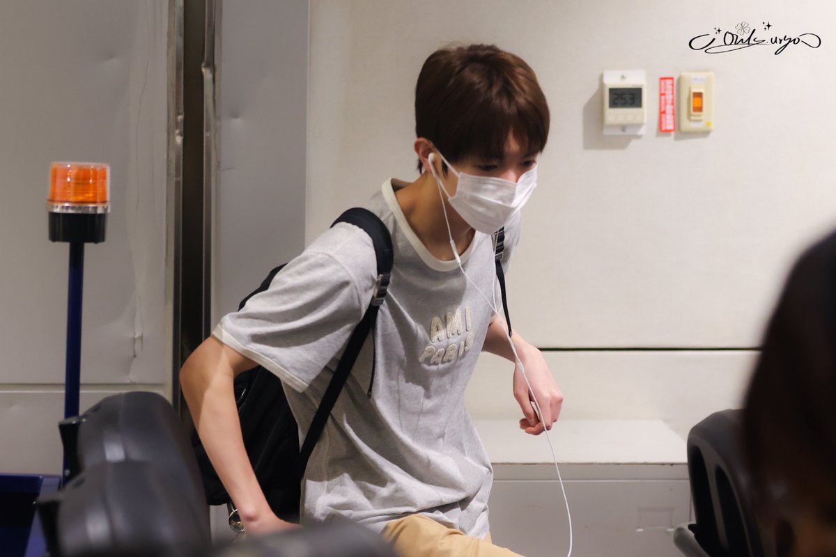 Only_uryo's tweet photo. 20260731 
너무 착하다

#NCTWISH #엔시티위시 #RYO #료 #リョウ https://t.co/cqhLqo2iyD