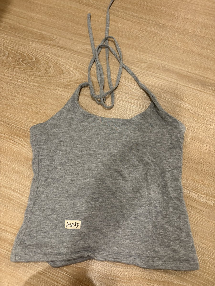 kanL145g's tweet photo. ส่งต่อ👙🌺♥️ใส่ครั้งเดียวค่า
Rudy babytop free size สีเทา  ใหม่มาก 190

Sisterfabric size s ใหม่มาก  250 
ค่าส่ง +30
#ส่งต่อเสื้อผ้ามือสอง  #ส่งต่อเสื้อผ้า #ส่งต่อเสื้อผ้าราคาถูก #ส่งต่อเสื้อผ้ามือ2 https://t.co/3M8XJoCH1h